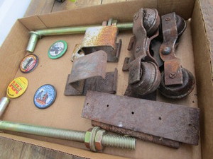 Barn hardware with new gate, Le Sue...