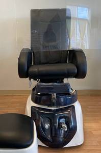 lot 1 image: Vista Pedicure Station with Human Touch Spa Massage Chair