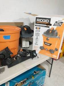RIDGID 12 Gal. 5.0-Peak HP NXT WetDry Shop Vacuum with Filter, Hose and Accessories
