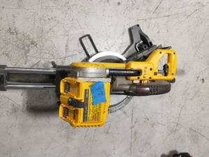 DEWALT FLEXVOLT 120-Volt MAX Cordless Brushless 12 in. Miter Saw