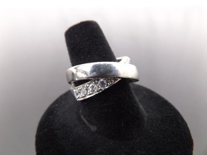 lot 58 image: .925 Sterling Silver Zirconia Infinity Ring Size 7.5