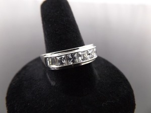 lot 62 image: .925 Sterling Silver Faceted Zirconia Ring Size 10