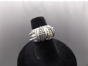 lot 67 image: .925 Sterling Silver Designed Ring Size 6
