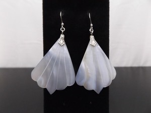 lot 96 image: .925 Sterling Silver Mother of Pearl Fan Dangle Hook Earrings