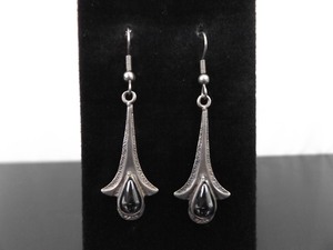 lot 98 image: .925 Sterling Silver Hematite Pear Cabochon Dangle Hook Earrings