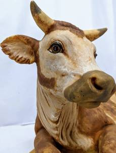 lot 6 image: Fontanini 27 Scale Ox - Rare Italian Nativity Figure