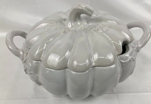 lot 103 image: William Sonoma China White Pumpkin Tureen and Coffee Cups
