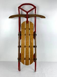 lot 163 image: Beautiful Vintage Wood and Metal Sled