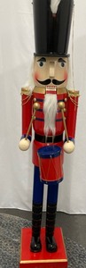 lot 123 image: 6 FT. Wood Nutcracker - Happy Holidays