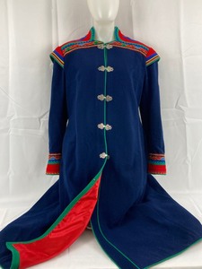 lot 124 image: Beautiful Heimdall Scandinavian Handcrafted Original Wool Coat & Jacket