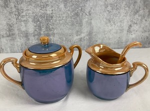lot 139 image: Vintage Japanese Lusterware Teapot, Creamer, Sugar Bowl & 6 Cups and Saucers