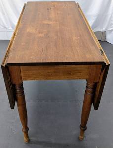 lot 54 image: Hand-Worked Vintage Double Drop-Leaf Wood Table