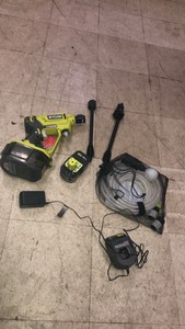 RYOBI ONE 18V EZClean 320 PSI 0.8 GPM Cordless Cold Water Power Cleaner with Battery and Charger