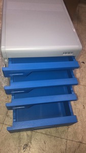 Locking drawer cabinet desk organizer