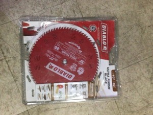 DIABLO 10 in. x 80-Tooth Ultra Finish Circular Saw Blade