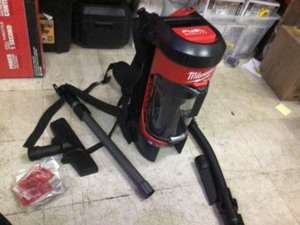 Milwaukee M18 FUEL 18-Volt Lithium-Ion Brushless 1 Gal. Cordless 3-in-1 Backpack Vacuum (Tool-Only)