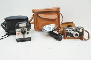 vintage polaroid camera ,vintage Argus camera