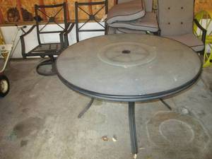 lot 39 image: Metal frame glass top patio table 4...