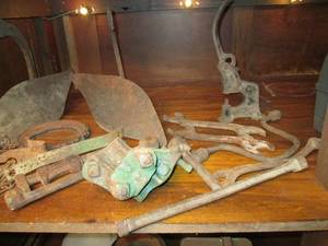lot 55 image: Vintage Hand Tools...