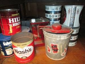 lot 56 image: Lot of vintage metal cans and crank...
