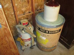 lot 63 image: Vintage shop vac Jug and barrel wit...