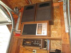 lot 89 image: 8 Track player with radio and speak...