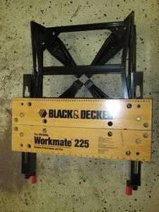 lot 115 image: Black n Decker workmate shop bench...