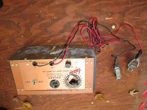 lot 128 image: Galaxy power charger...