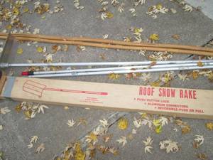 lot 178 image: roof rake and 2 bamboo poles 12 lo...