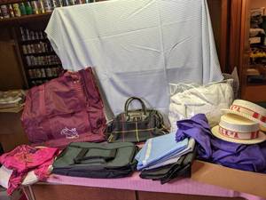 lot 306 image: Misc lot (multiple bags, fabric, an...