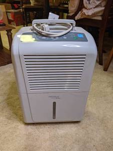 lot 220 image: Soleus Air Dehumidifier...