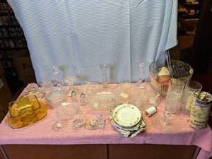 lot 295 image: Glassware (crystal punch bowl set, ...