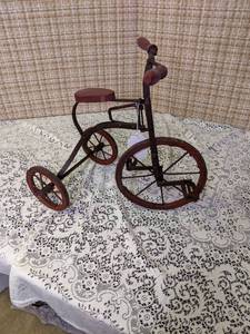 lot 240 image: Vintage Doll Tricycle 14 X 11 X 1...