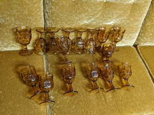 lot 189 image: 16 pc. Amber Glasses See Photos...