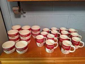 lot 308 image: Campbells soup collection. 12 soup...