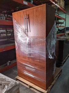 Desk and cabinet, one handle needs ...