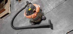 Ridged 9 Gallon wet dry vacuum...