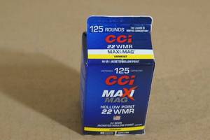 lot 52 image: 125 CCI Maxi Mag .22 WMR 40 Gr JHP Ammo