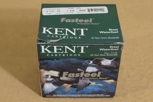 lot 89 image: 25 Kent Fasteel 12 Gauge 3-12 BBB Steel Shotshells
