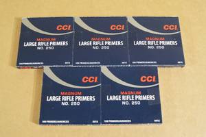 lot 139 image: 500 CCI No 250 Large Rifle Magnum Primers