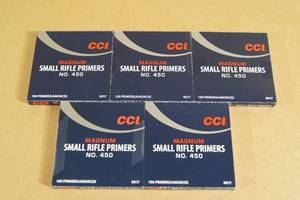 lot 142 image: 500 CCI No 450 Small Rifle Magnum Primers