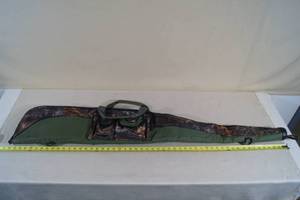 lot 194 image: Soft Long Gun Case