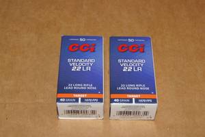 lot 50 image: 100 CCI .22 LR 40 Gr LRN Ammo