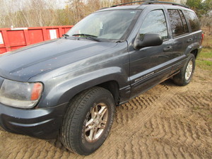 lot 1 image: Jeep Grand Cherokee Special Edition...