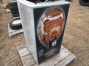 lot 21 image: DAKA wood stove, Model 521, 24Wx33...