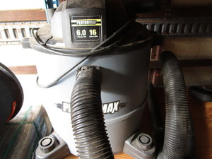 lot 108 image: Performax vacuum, 6hp, 16 gallon...