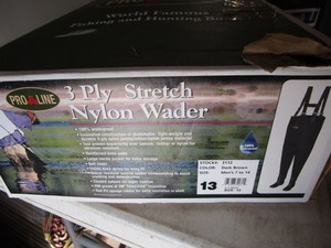 lot 133 image: ProLine 3-ply stretch nylon chest w...