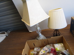 lot 167 image: Dresser lamps, wax melts - partial...
