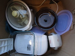 lot 173 image: Slow cooker, Geo Forman grill, cass...