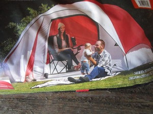 lot 210 image: Dome tent, 6 person...